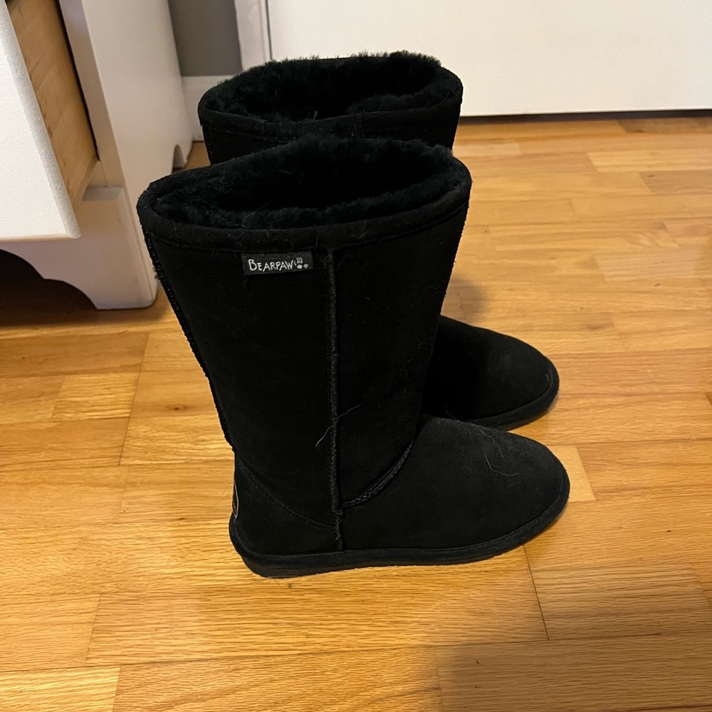 Women’s tall black bearpaw boots